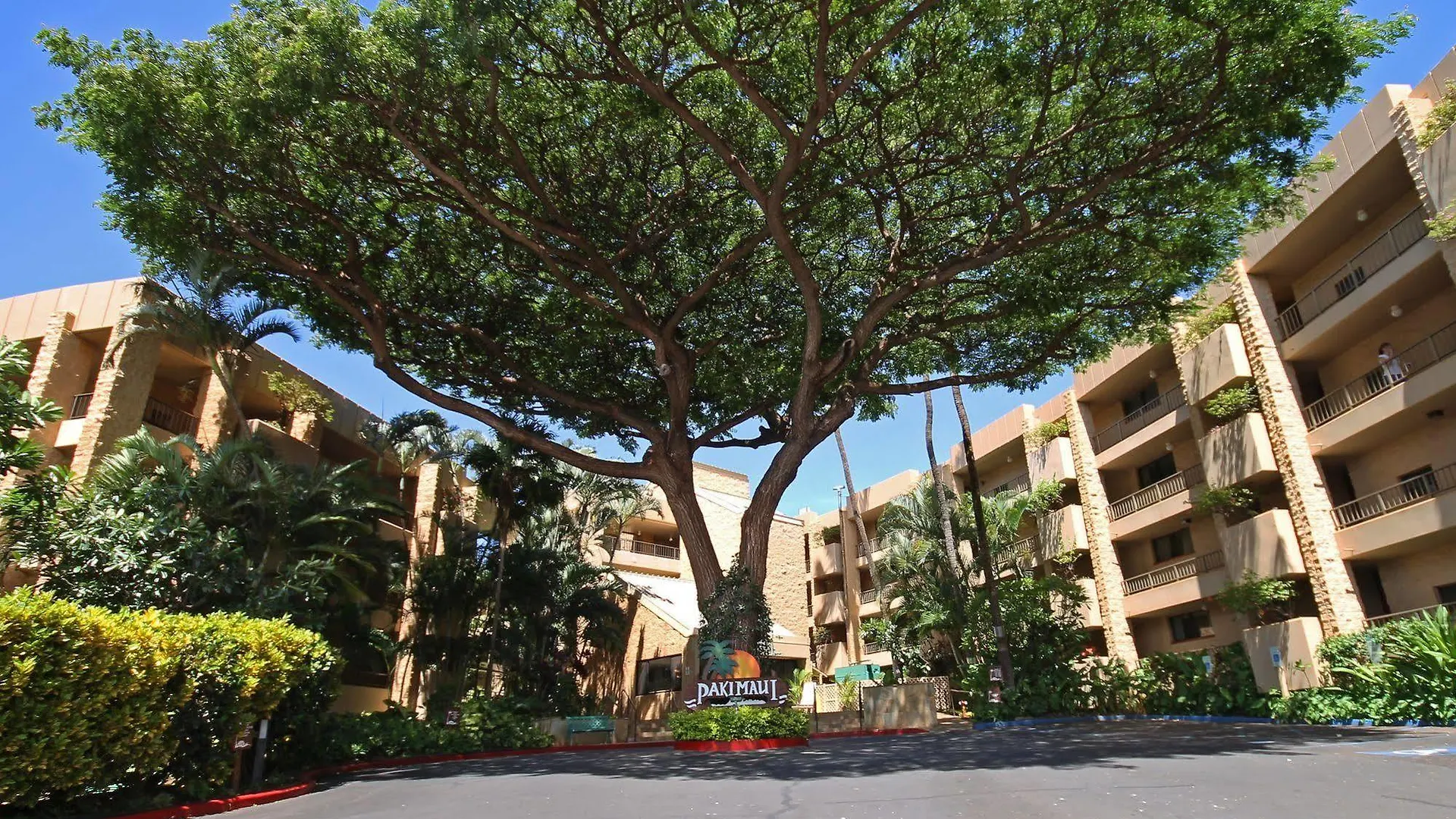 Castle Paki Maui Aparthotel Lahaina