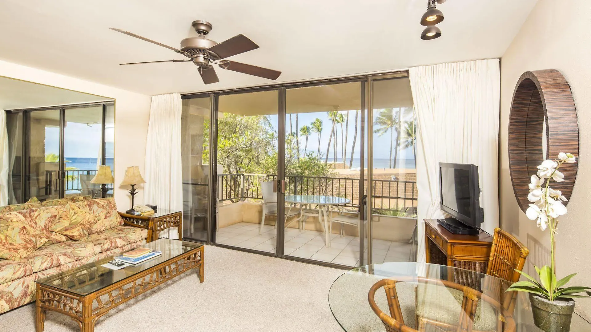 Castle Paki Maui Aparthotel Lahaina 3*,  United States